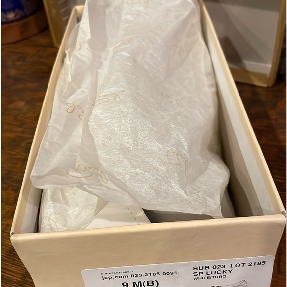 Studio Paolo Ladies 9M White & Turquoise slip-on slippers NEW in BOX - Picture 8 of 16